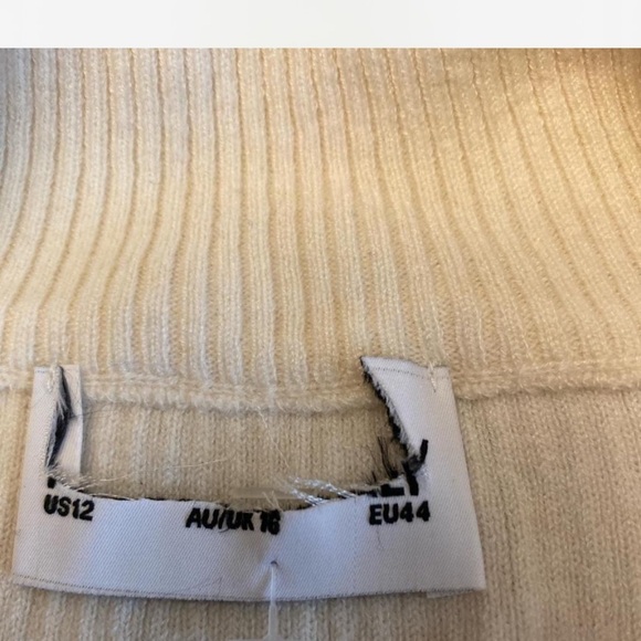 Princess Polly White and Black Striped Crop Top - Picture 5 of 9